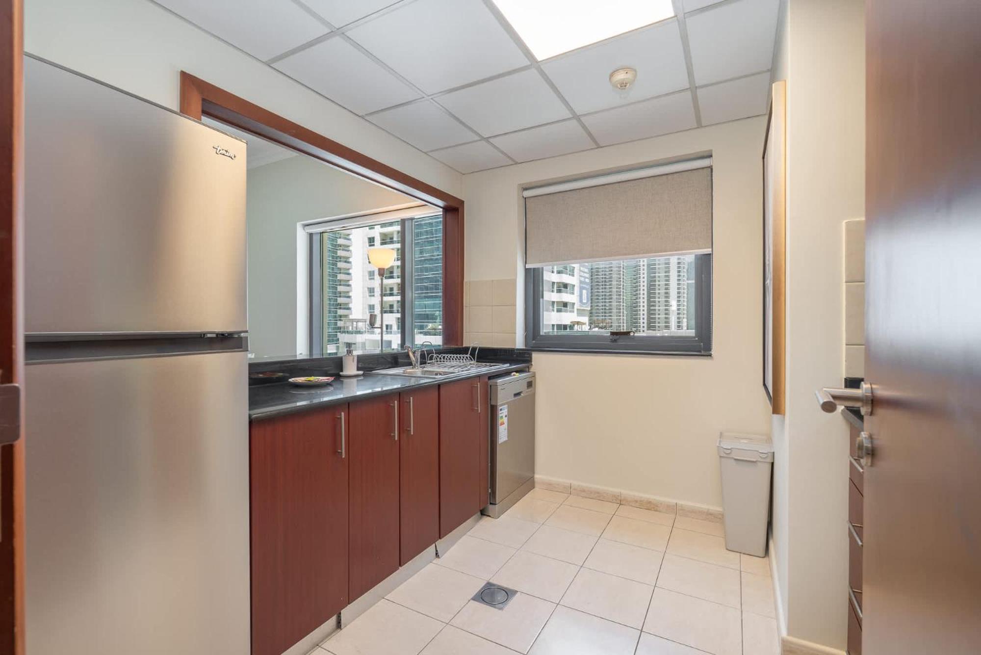 1 Bedroom In The Heart Of Marina Apartment *